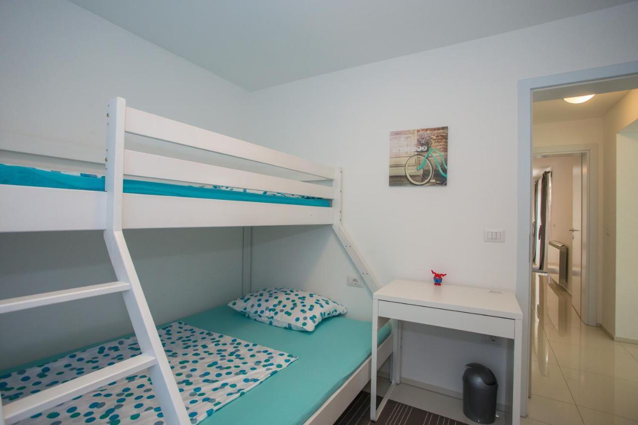 Zagar Apartment Poreč Buitenkant foto