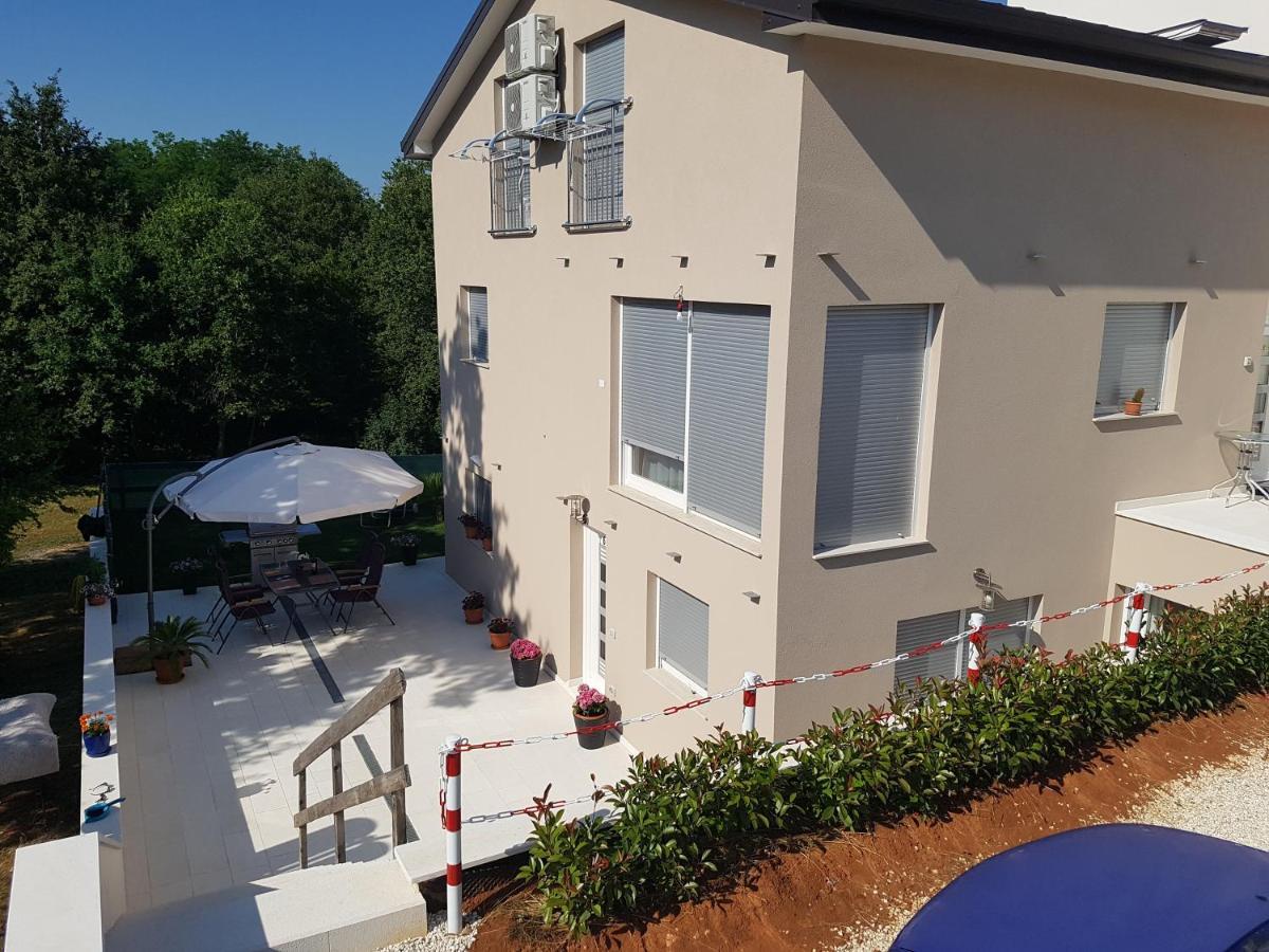 Zagar Apartment Poreč Buitenkant foto