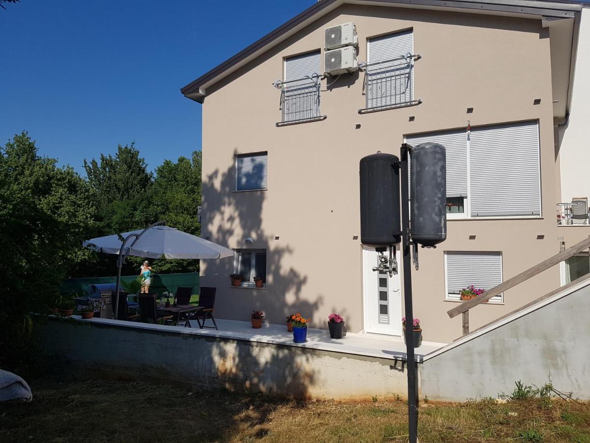 Zagar Apartment Poreč Buitenkant foto