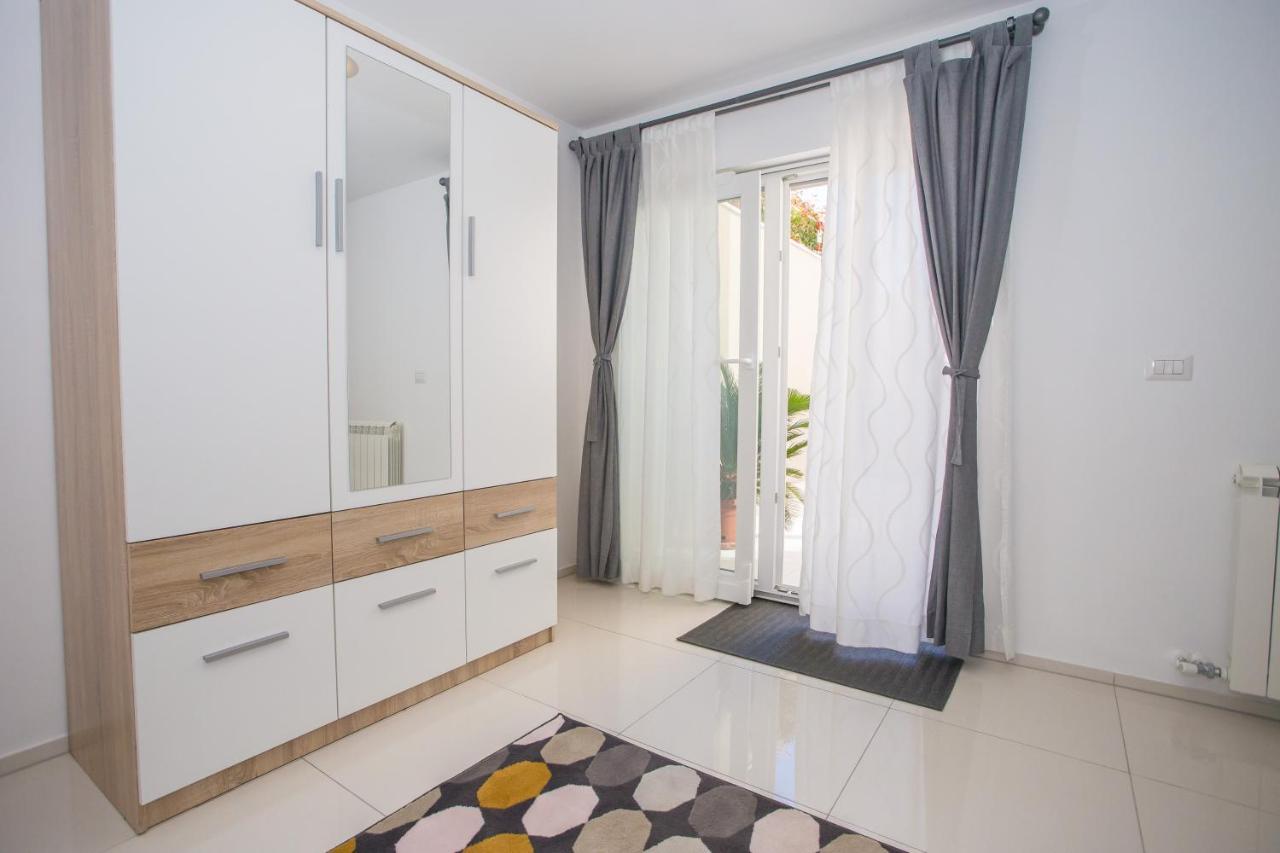 Zagar Apartment Poreč Buitenkant foto