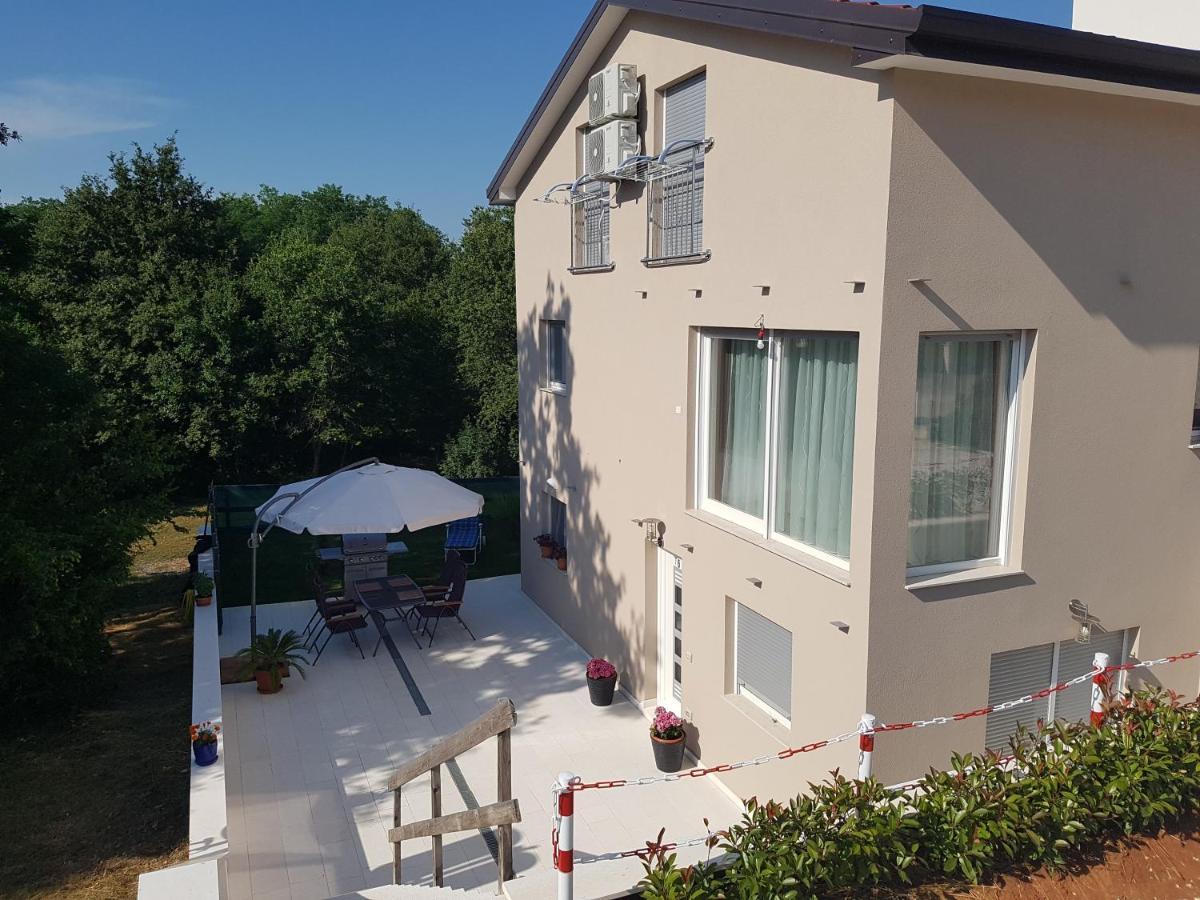 Zagar Apartment Poreč Buitenkant foto