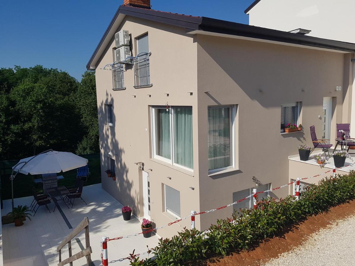 Zagar Apartment Poreč Buitenkant foto
