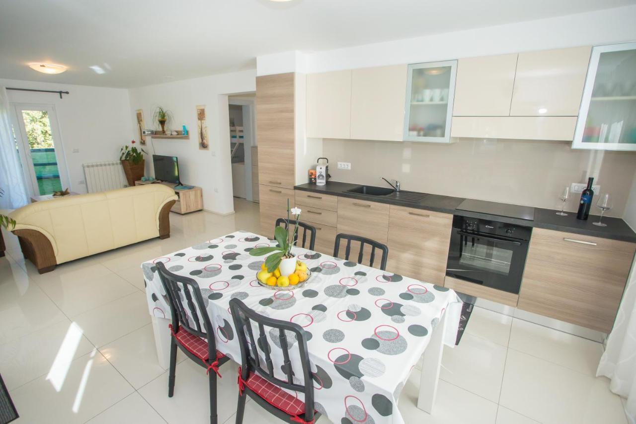 Zagar Apartment Poreč Buitenkant foto