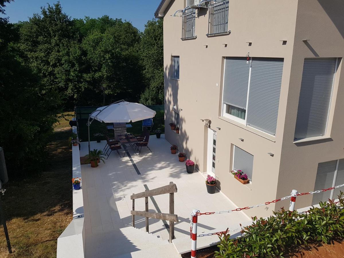 Zagar Apartment Poreč Buitenkant foto
